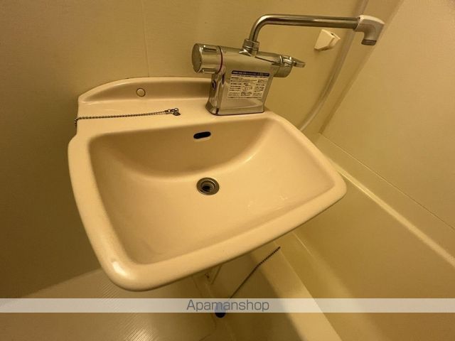 レオパレスクイーンハイツ掛川の内装写真