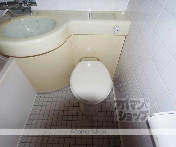 アクシルコート堀川今出川の内装写真