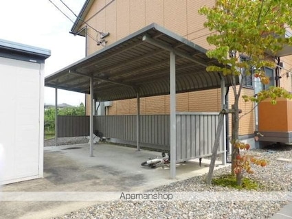 ラヴリィ・パートナー　ＡＢ[1LDK/33.39m2]のエントランス