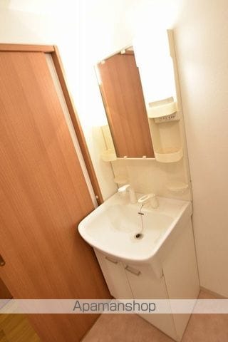 RAPHLESの内装写真
