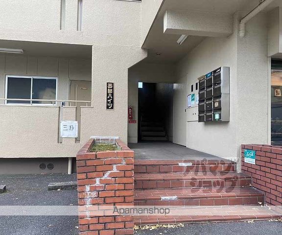 西部ハイツの外観写真