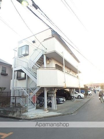 ハイツリバーサイドの外観写真