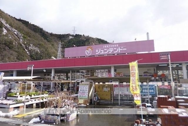 ユニベールBの周辺写真