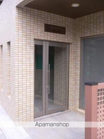 鹿児島市唐湊線 高見橋駅 徒歩8分 5階建 築21年の玄関写真
