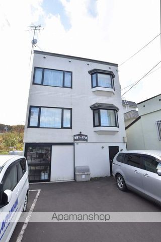 長橋コーポF棟の外観写真