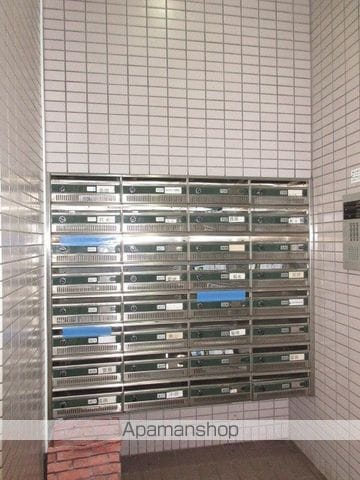 サンエーアインの玄関写真