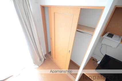 レオパレスセフィーロ[1K/22.35m2]の収納