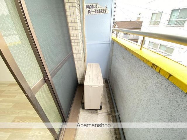 ドルフ3の内装写真
