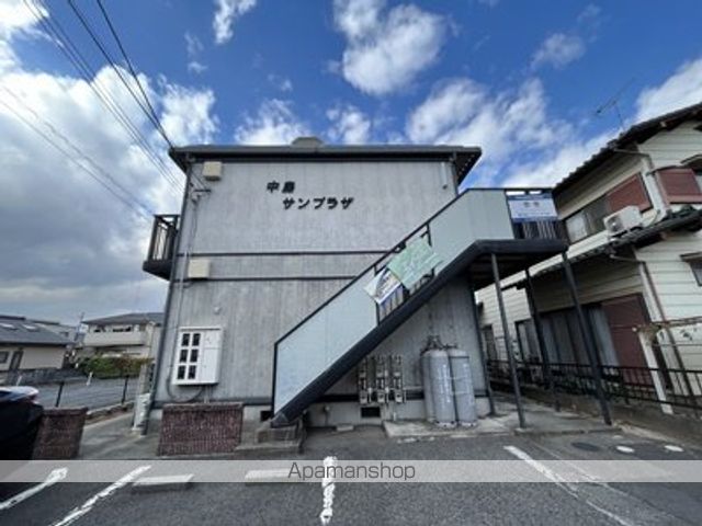 中島サンプラザの外観写真