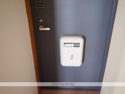 仲ノ町片桐屋ビル[3DK/59m2]の玄関