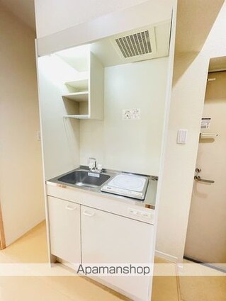 神奈川県横浜市磯子区杉田３丁目[1K/18.11m2]のキッチン