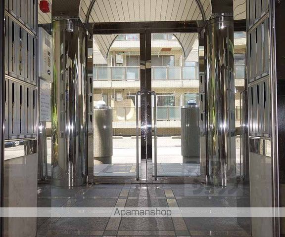 朝日プラザ鴨川の玄関写真