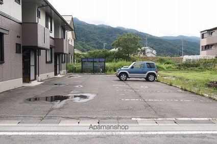 ロイヤルガーデン南町Ｂ棟[3DK/56m2]の共用部1