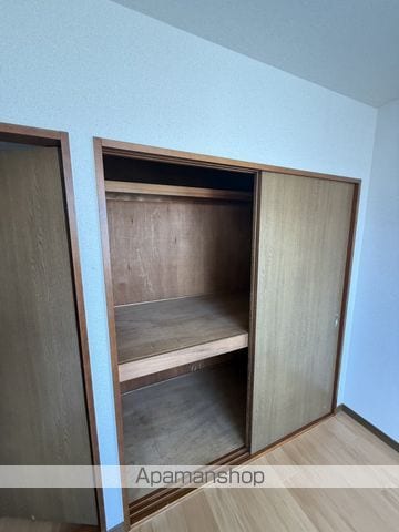 シャトレ仲の内装写真