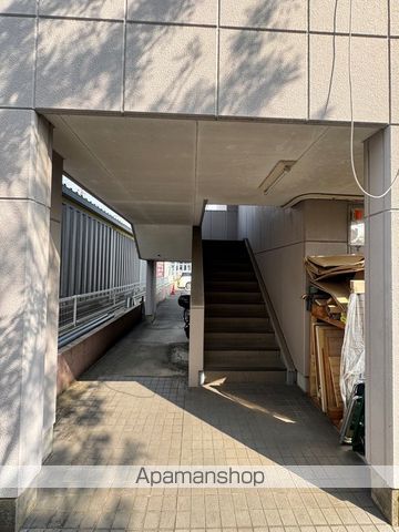 エスポア保呂の玄関写真