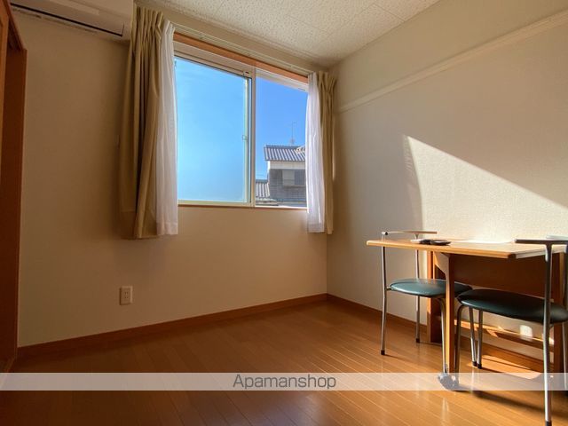 レオパレスかたおかの内装写真