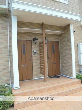 和歌山県和歌山市磯の浦[2LDK/57.22m2]のエントランス1