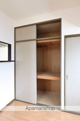 ＧＲＡＮＤ　ＣＯＭＦＯＲＴ[1LDK/50.89m2]の収納