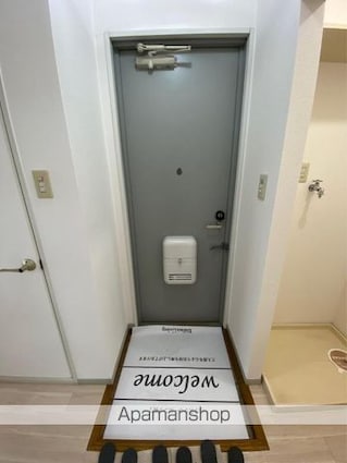 チェリータウン川東Ａ・Ｂ棟[2DK/45.34m2]の玄関