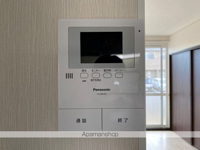 ファミーユ・ビボ Dの内装写真