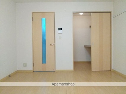 フォーエバー吉澤Ａ・Ｂ[1K/28.21m2]のリビング・居間