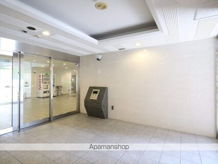 ベレーサ鶴舞公園[3LDK/81.43m2]のエントランス