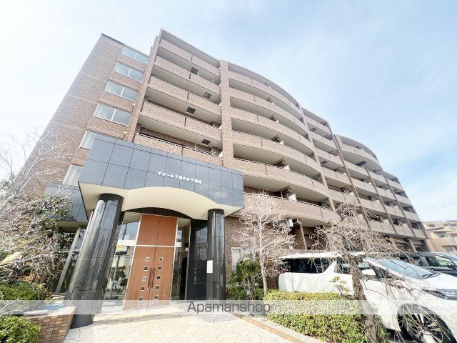 ボヌール千里中央弐番館の外観写真