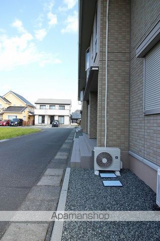 ヴィラージュの玄関写真