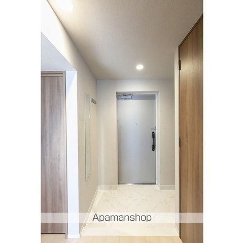 LIBR GRANT 西新宿WESTの内装写真