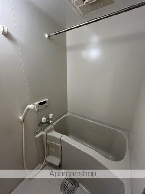 和歌山県和歌山市毛見[1K/24.75m2]のバス