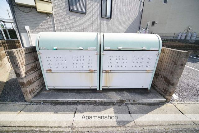 ミレニアムK2 B棟の外観写真