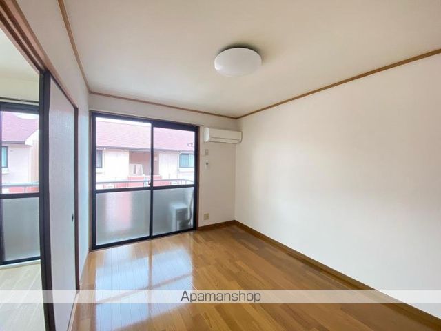 ウエストハイツ屋島の内装写真