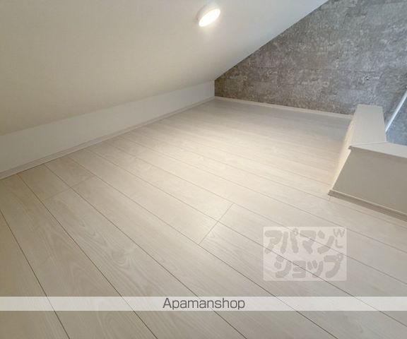 ハーモニーテラス深草大亀谷万帖敷町の内装写真
