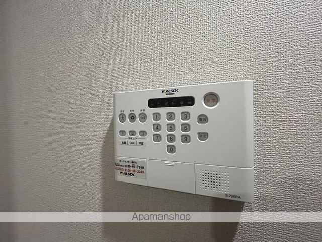 LUVERIAの内装写真