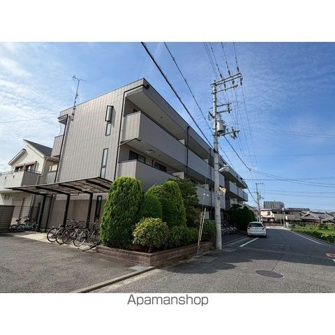 アンプルールフェール ルミエール富木の外観写真