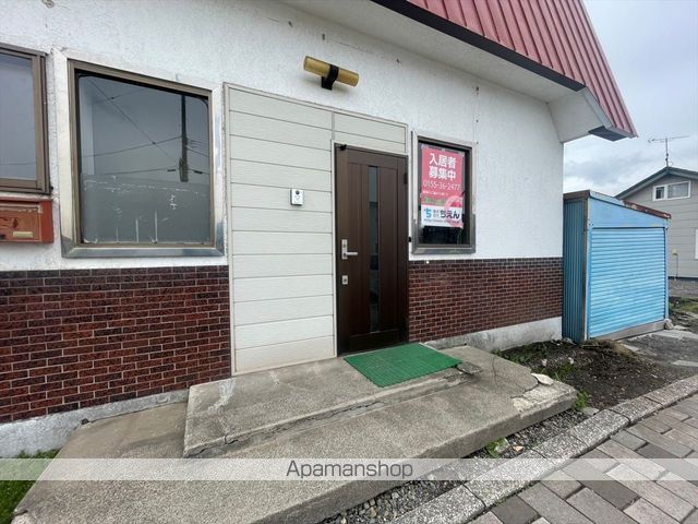 根室本線 御影駅 徒歩1分 1階建 築48年の玄関写真
