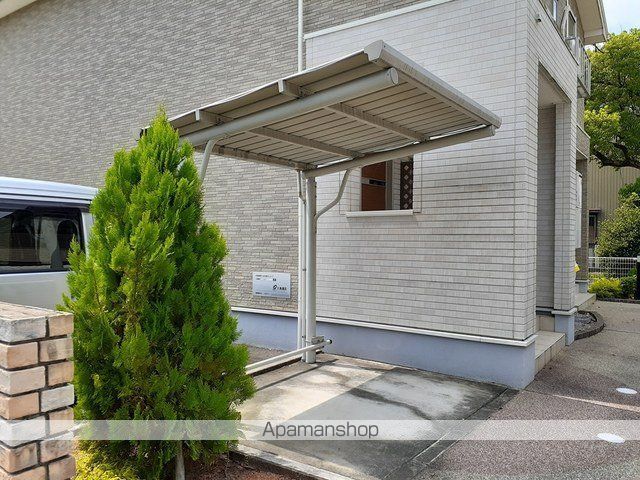アドーラ木曽川 IXの玄関写真