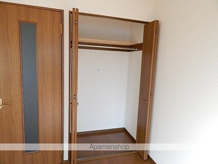 アンプルールクラージュ仲原[1K/28.26m2]の収納