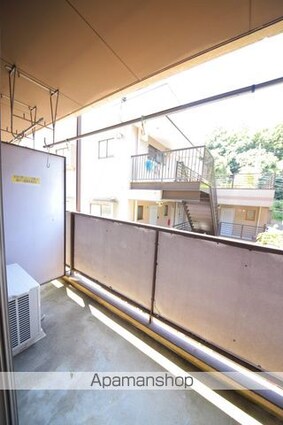 グリーンハイム多摩[1K/20.15m2]のバルコニー