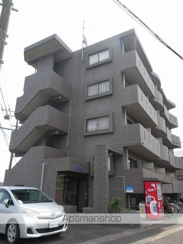 エンプロイうしおIIIの外観写真