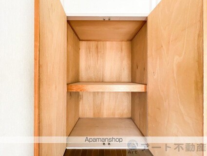 メゾンド井上[1K/18.92m2]の収納
