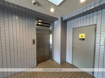 広島県広島市中区広瀬北町[2LDK/46.23m2]の共用部10