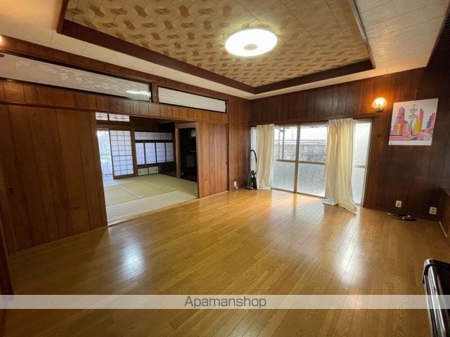 近鉄大阪線 大阪教育大前駅 徒歩10分 2階建 築52年の内装写真