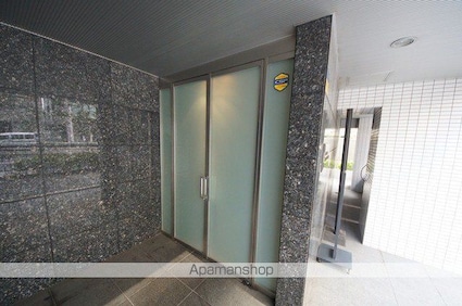 プライムアーバン四谷外苑東[1R/36.09m2]のエントランス