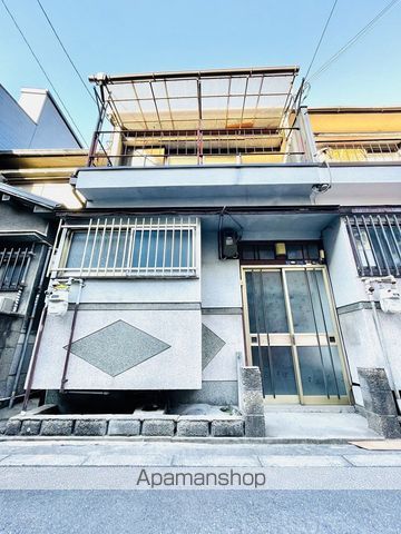 生江テラスハウスの外観写真