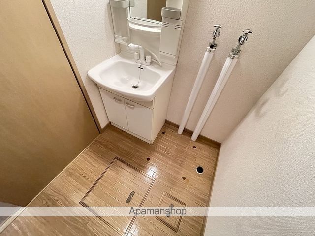 ウィンディア万勝IVの内装写真