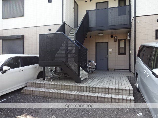 リビング清水町の玄関写真