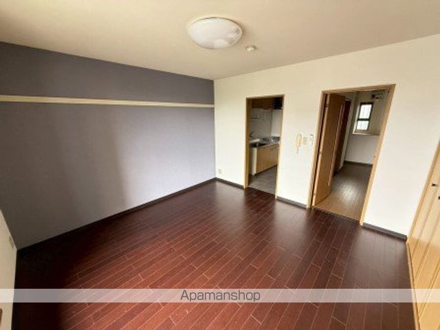 パルテール東新潟の内装写真