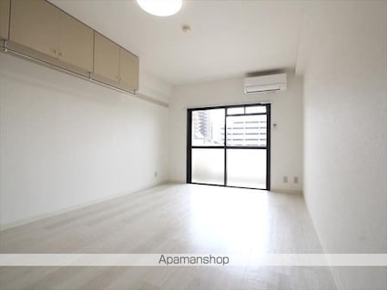 愛媛県松山市宮田町[1K/30.4m2]のリビング・居間