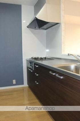 オレンジコート高松　[3LDK/66m2]の内装2